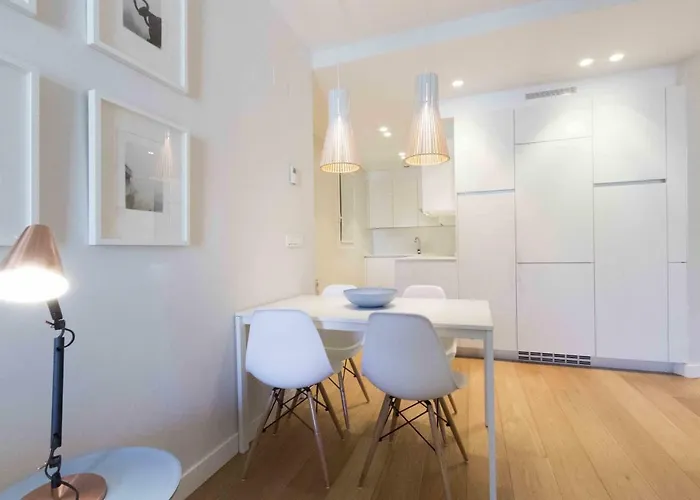 The Collection | Viena * Saint-Sébastien